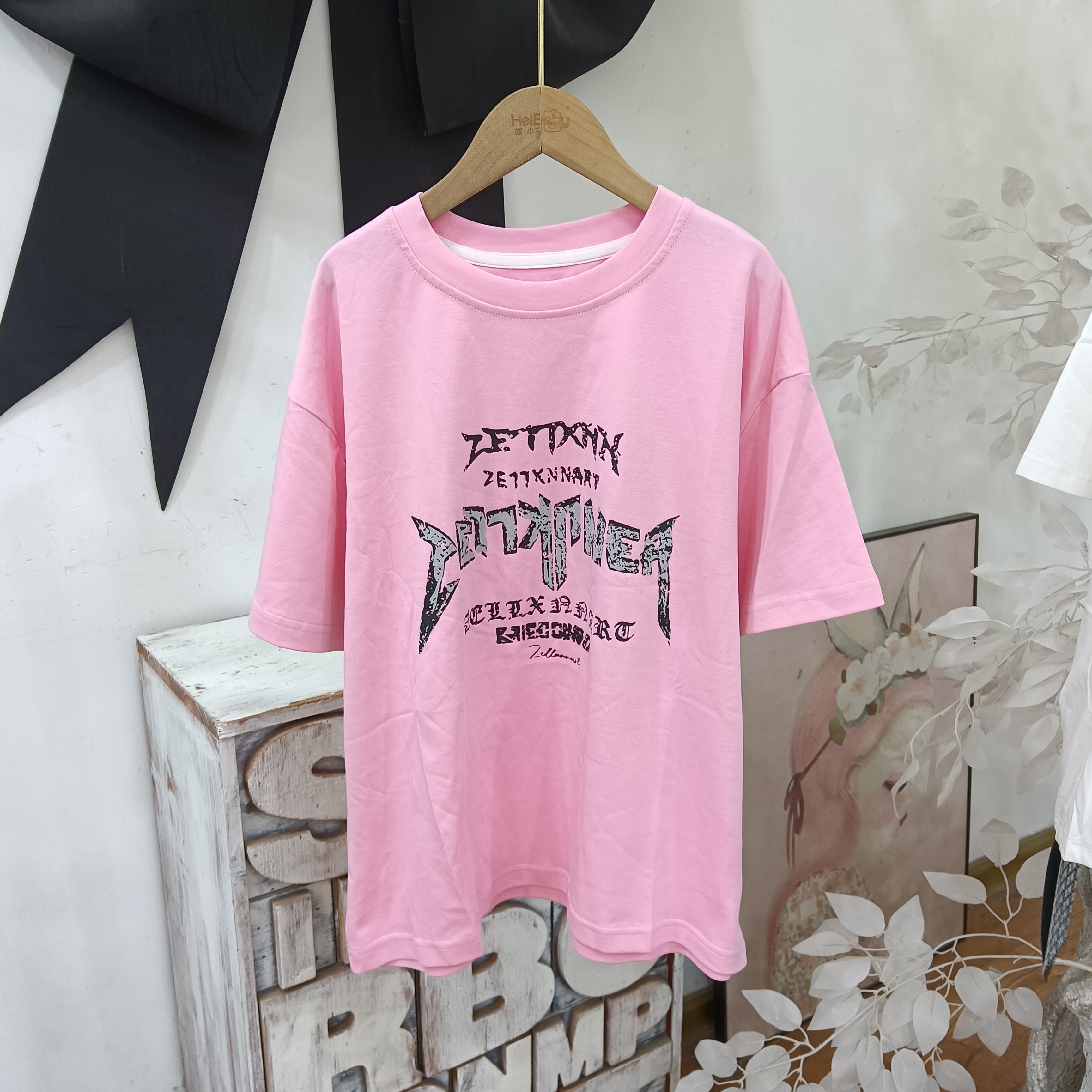 K577粉色短袖上衣/丫一