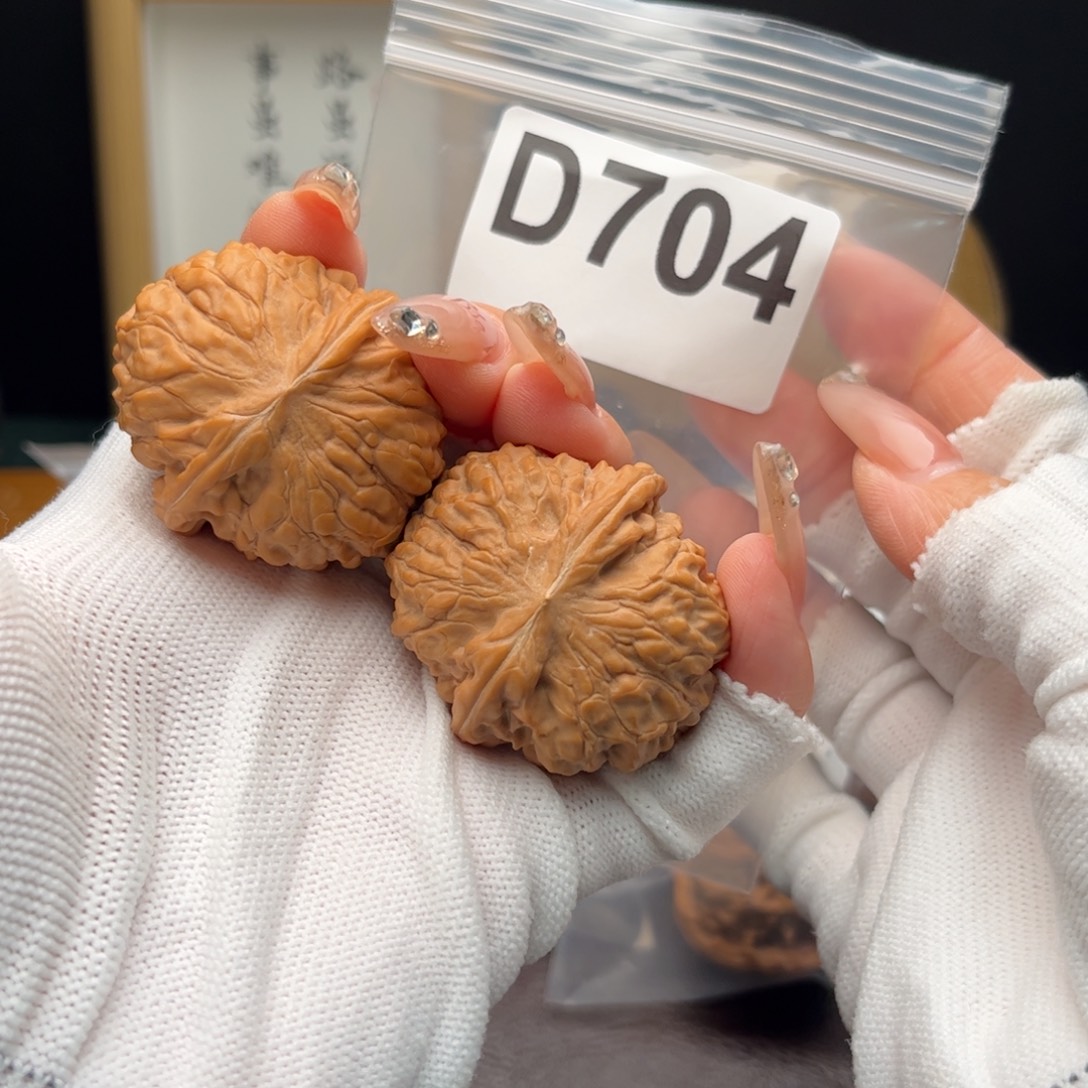 文玩核桃把件41黄松峪d704