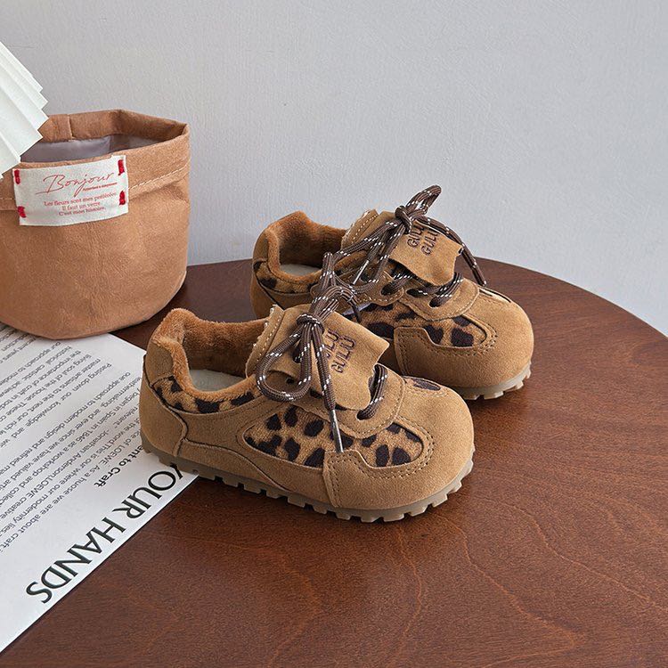 儿童冬季加绒保暖豹纹板鞋 17590
