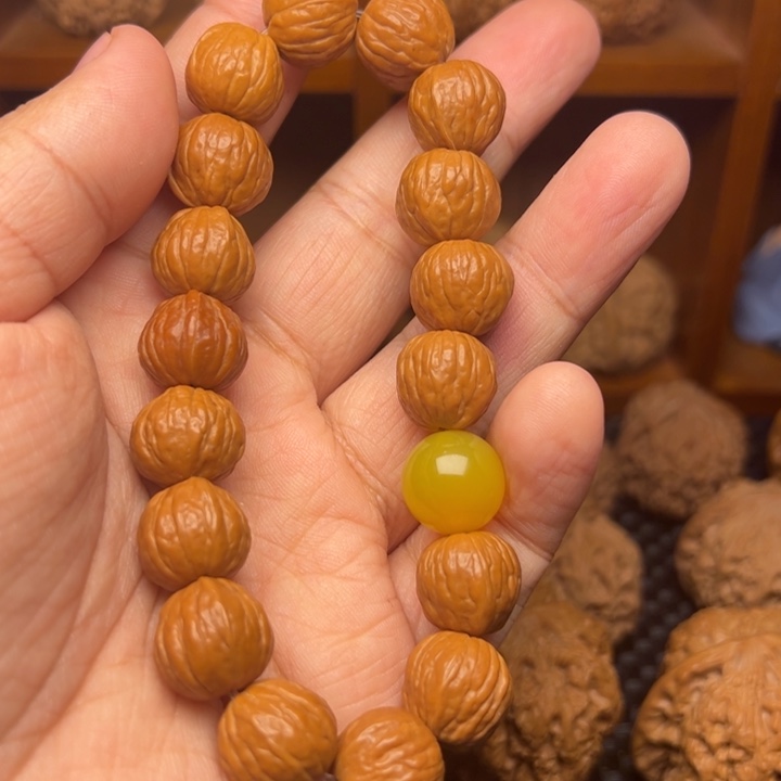 桃核把件猴头手串双鳍南瓜