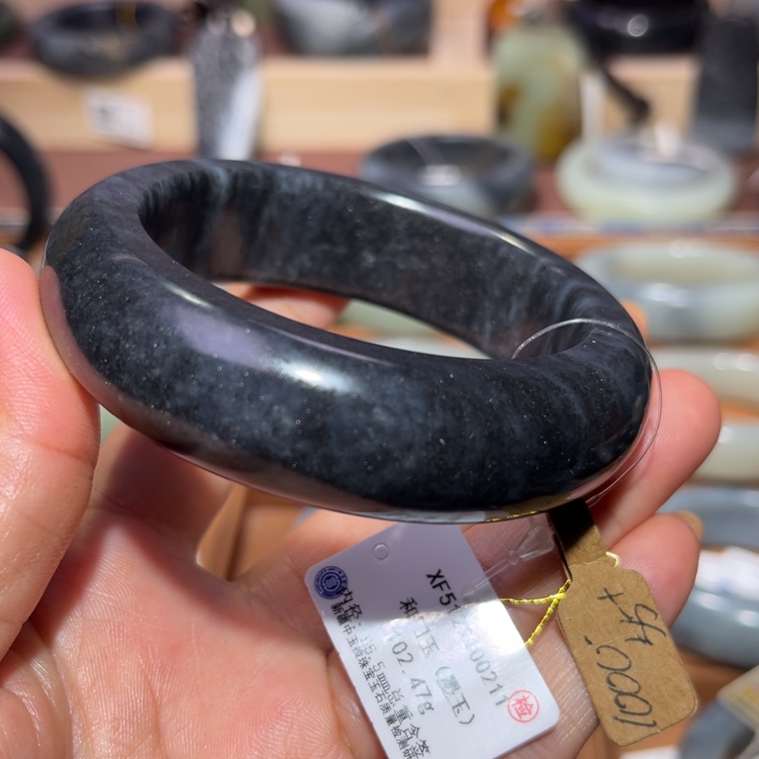 和田玉（子料）未镶嵌手镯