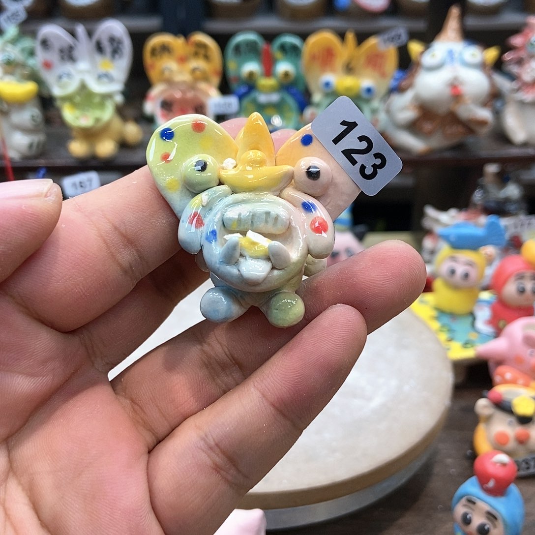 摆件直播间手工抽象陶瓷摆件微瑕123