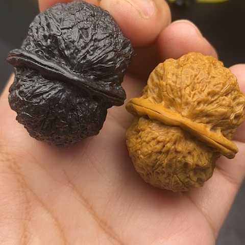 文玩核桃把件40尺云南核桃