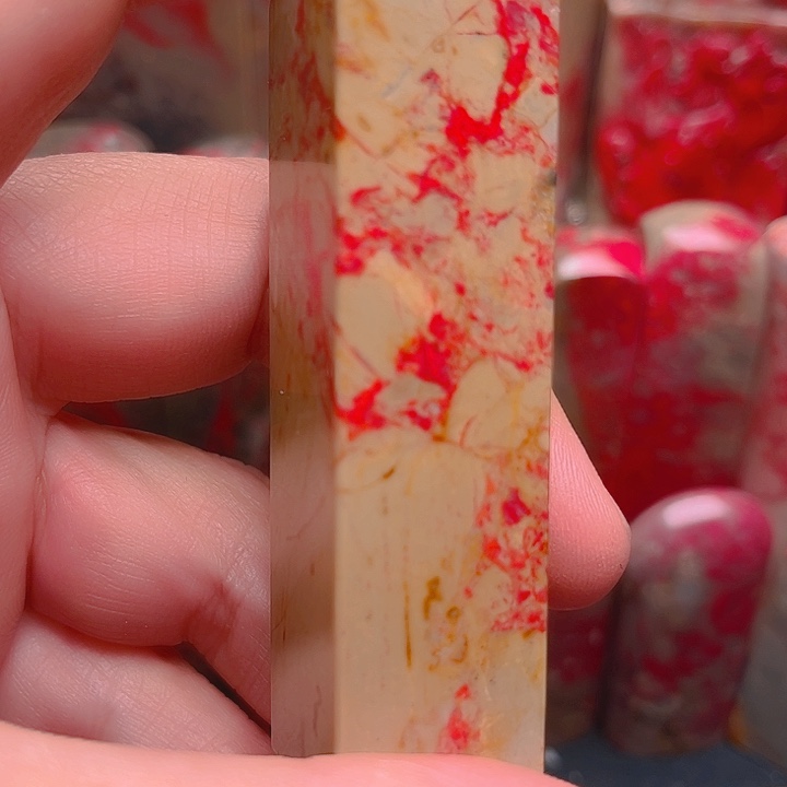 昌化鸡血石用****1昌化鸡血石质地优良