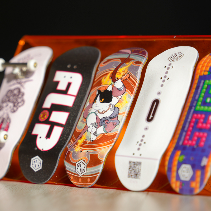 翻TEAM正品国产枫木专业手指滑板SB15系列碳纤维夹层春节指尖滑板