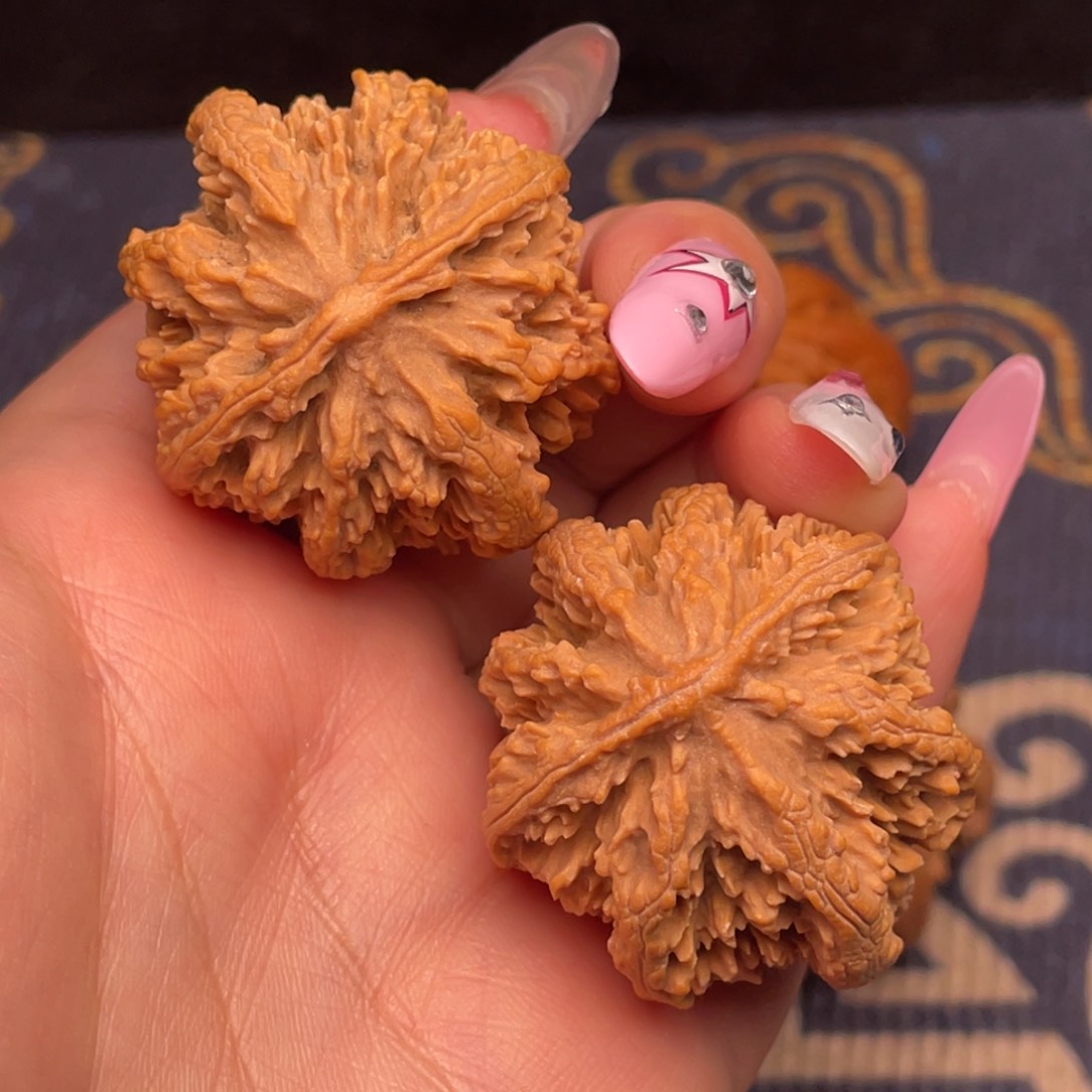 文玩核桃把件14号车