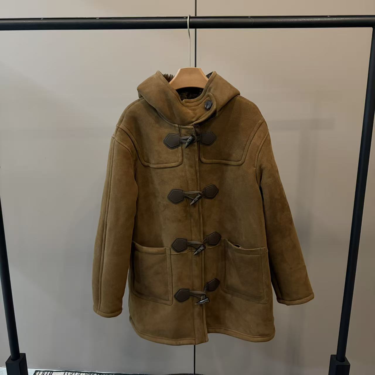 【晴晴推荐】｜25FW 1069 西班牙美丽奴原胚反绒羊皮毛一体皮草外套