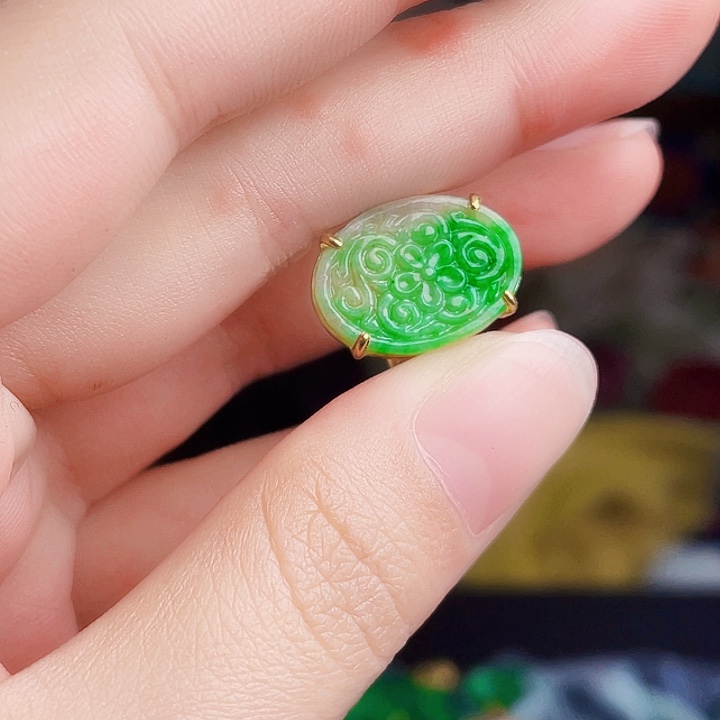 翡翠银S925镶嵌颈饰多样性