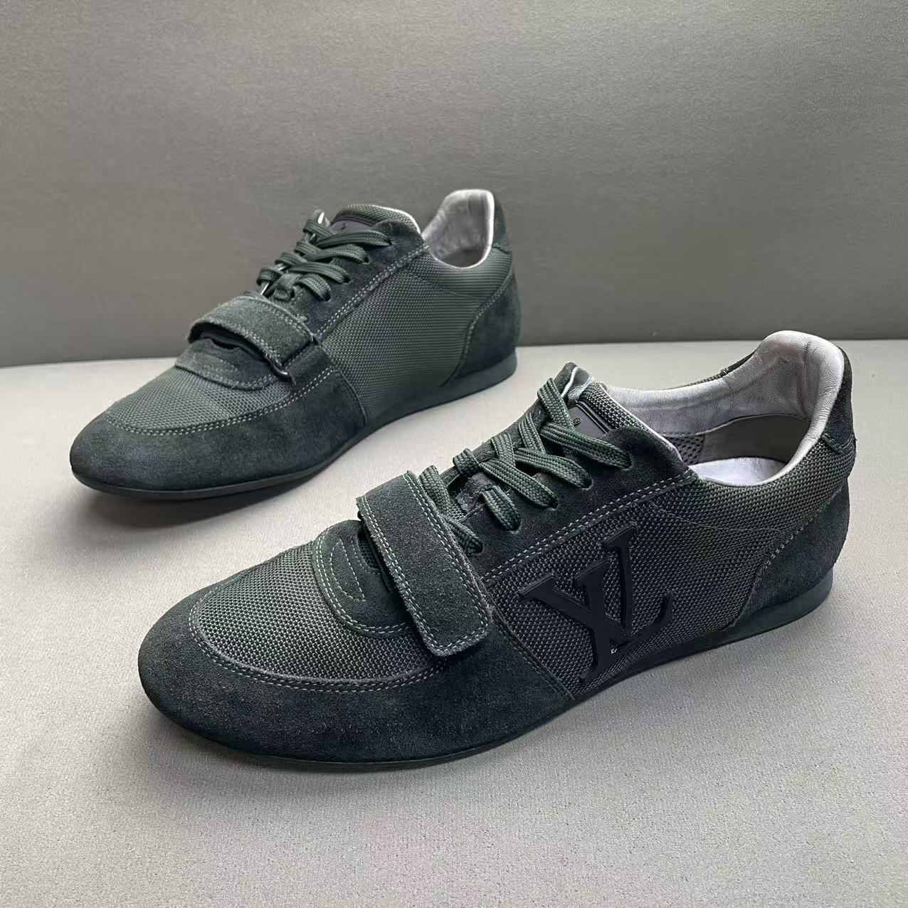 95新 LouisVuitton/路易威登 绿色网面侧边大logo休闲板鞋 多尺码