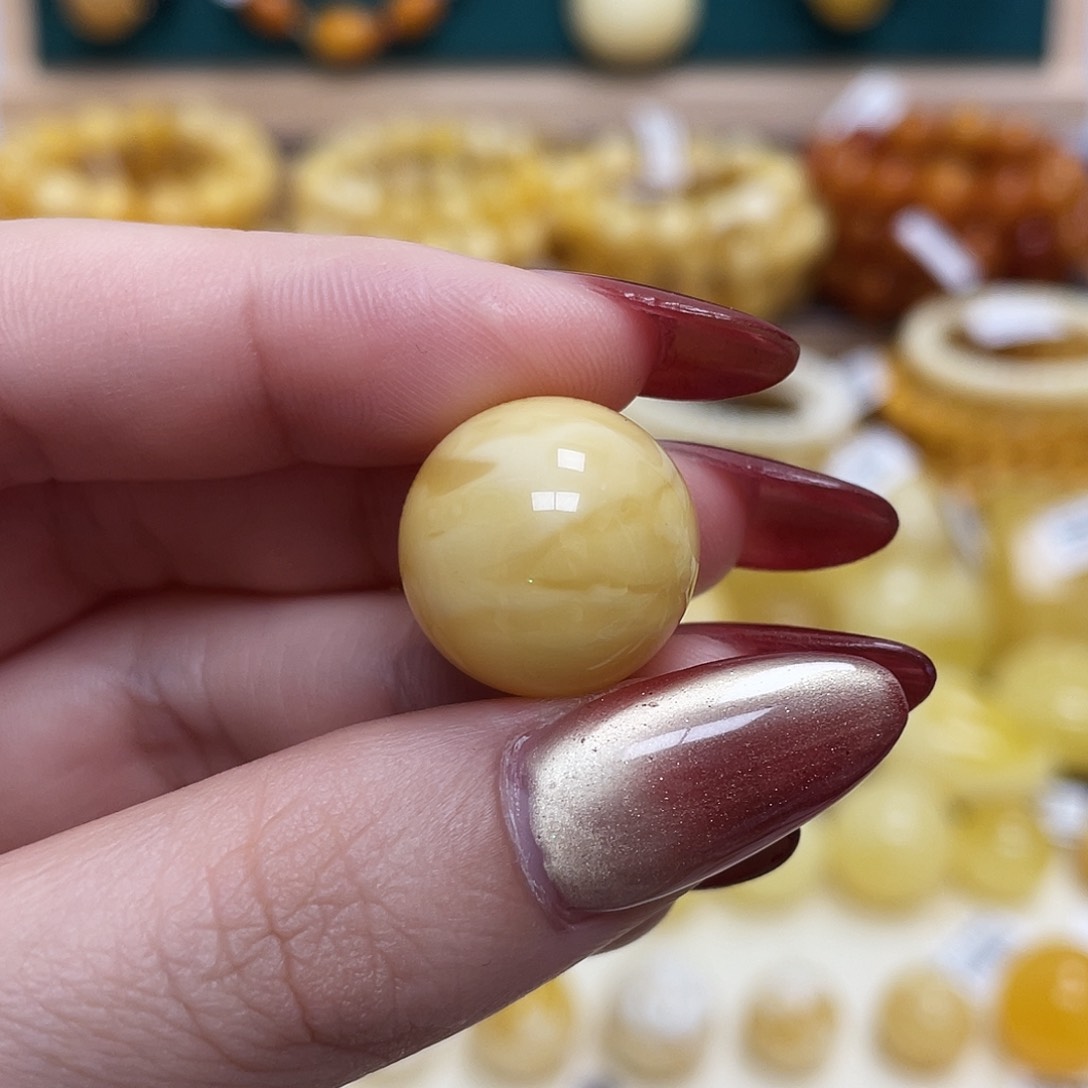 蜜蜡未镶嵌珠宝奇石17.5mm妖花圆珠 瑕