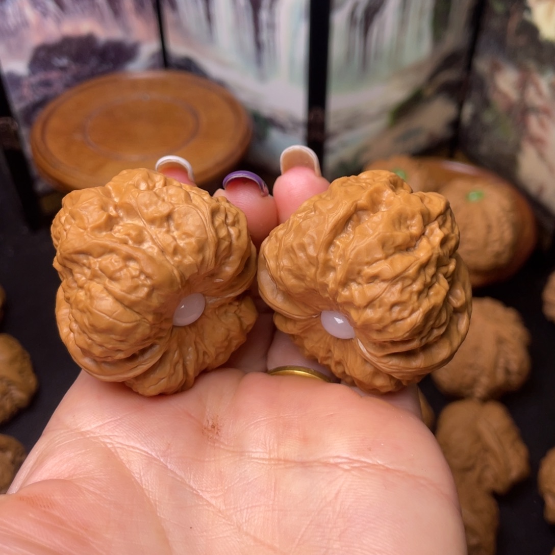 文玩核桃把件42蛤蟆头