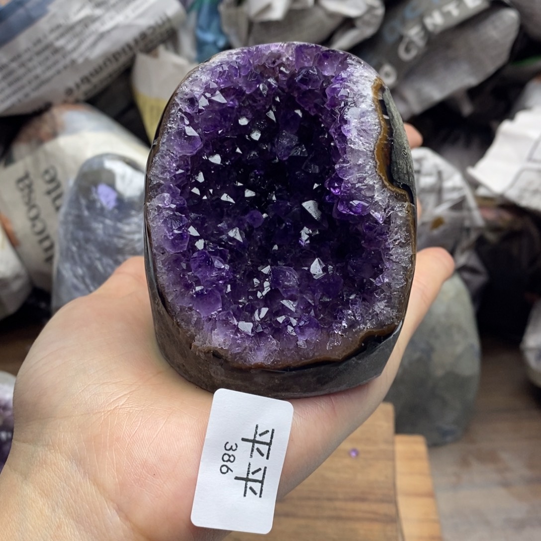 珠宝半成品水晶未镶嵌