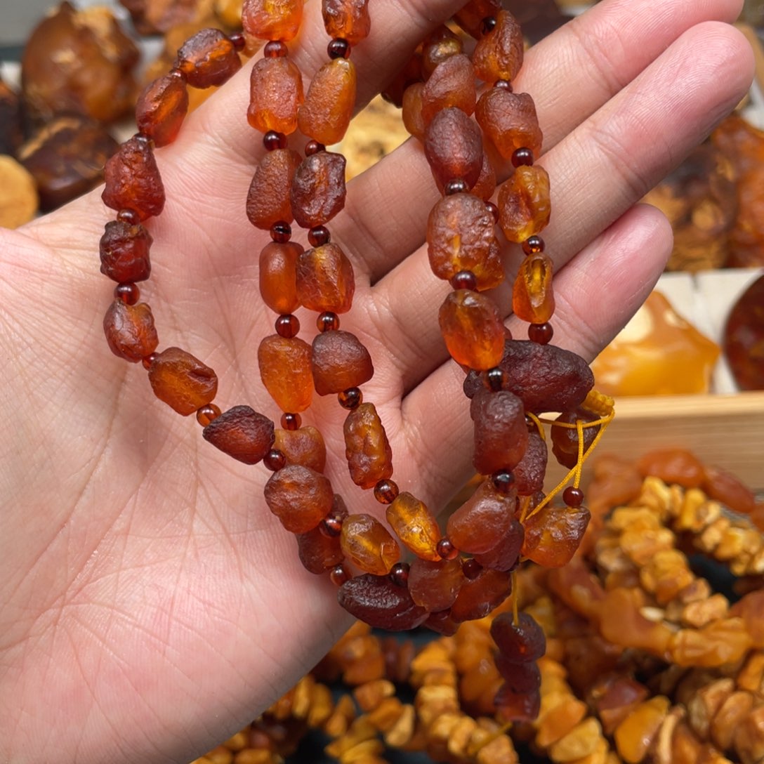 琥珀珠宝奇石未镶嵌