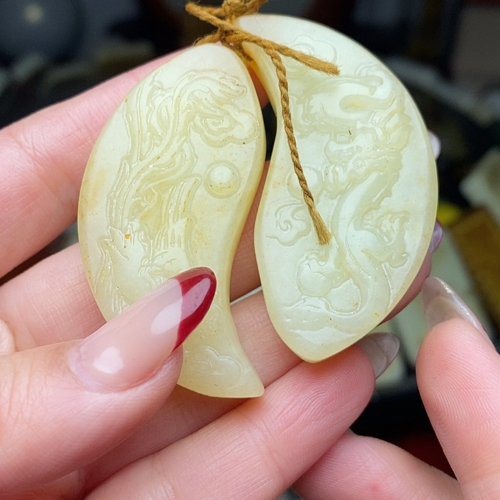 和田玉（糖玉）未镶嵌挂件