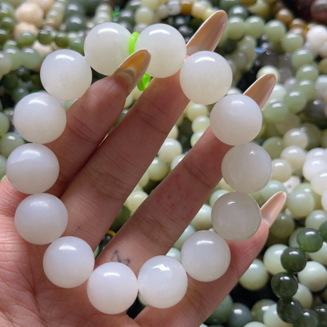 和田玉手链未镶嵌