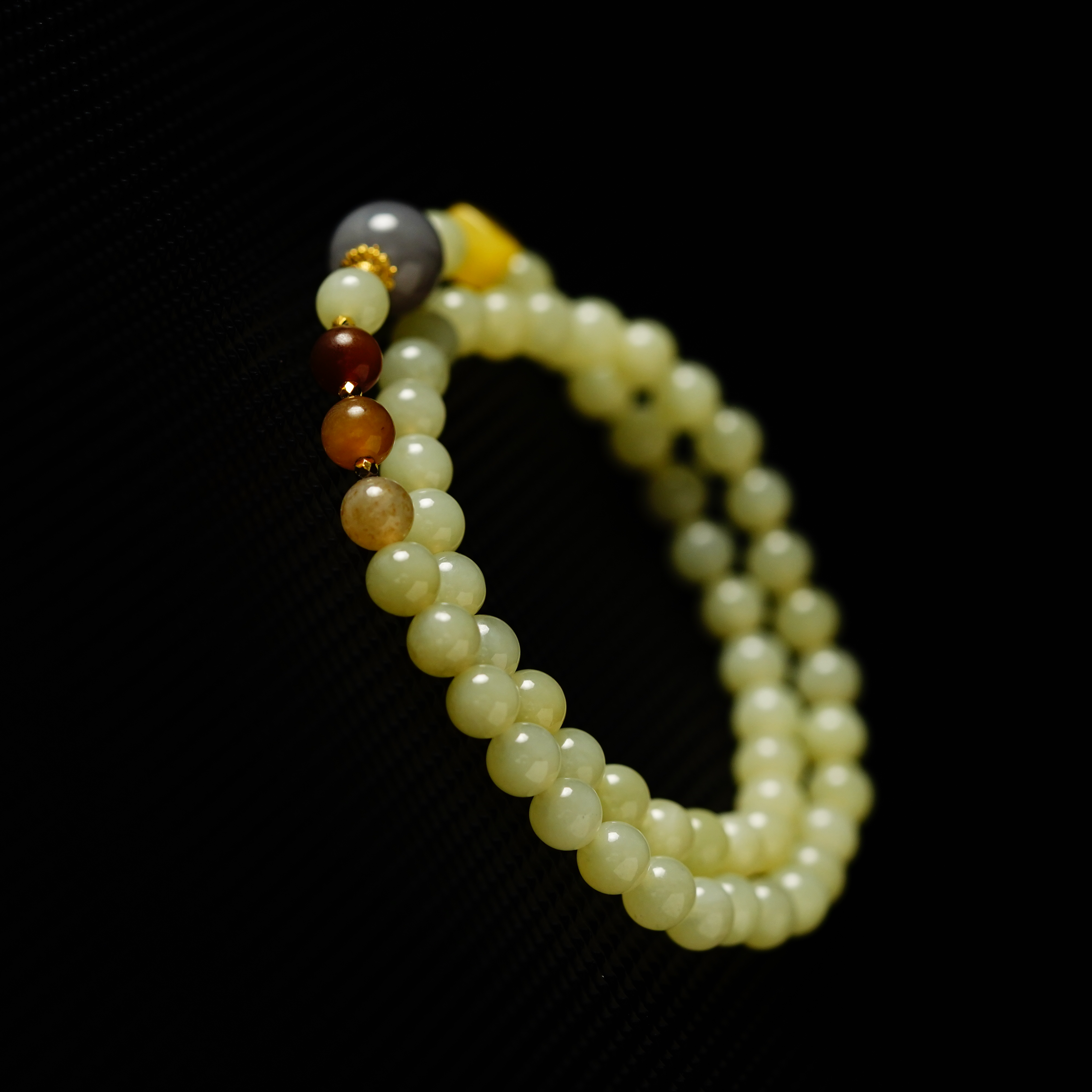 【珊木居】S2395JY 黄口和田玉0.6+1.0烟紫圆珠双圈手串 