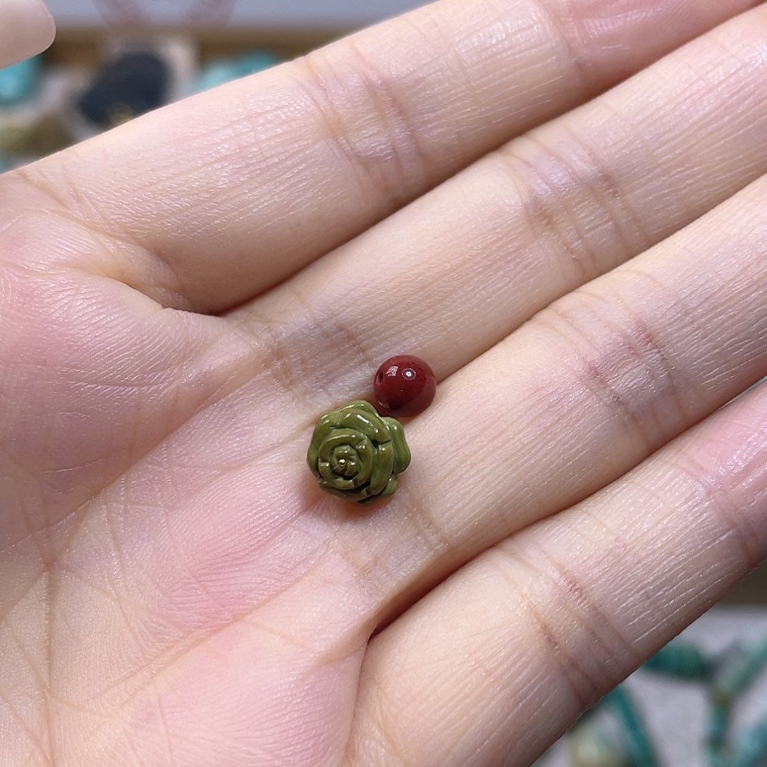 未镶嵌配饰南红玛瑙