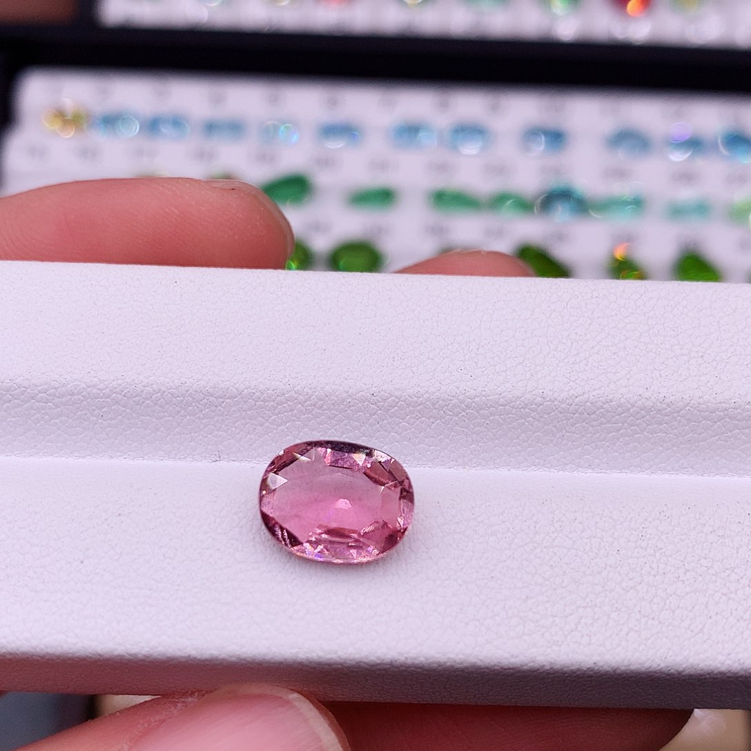 碧玺珠宝半成品未镶嵌