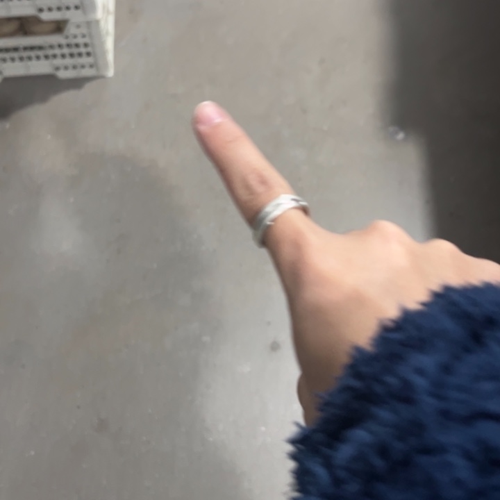 瓷片挣***?微瑕扳指杯特价圆口