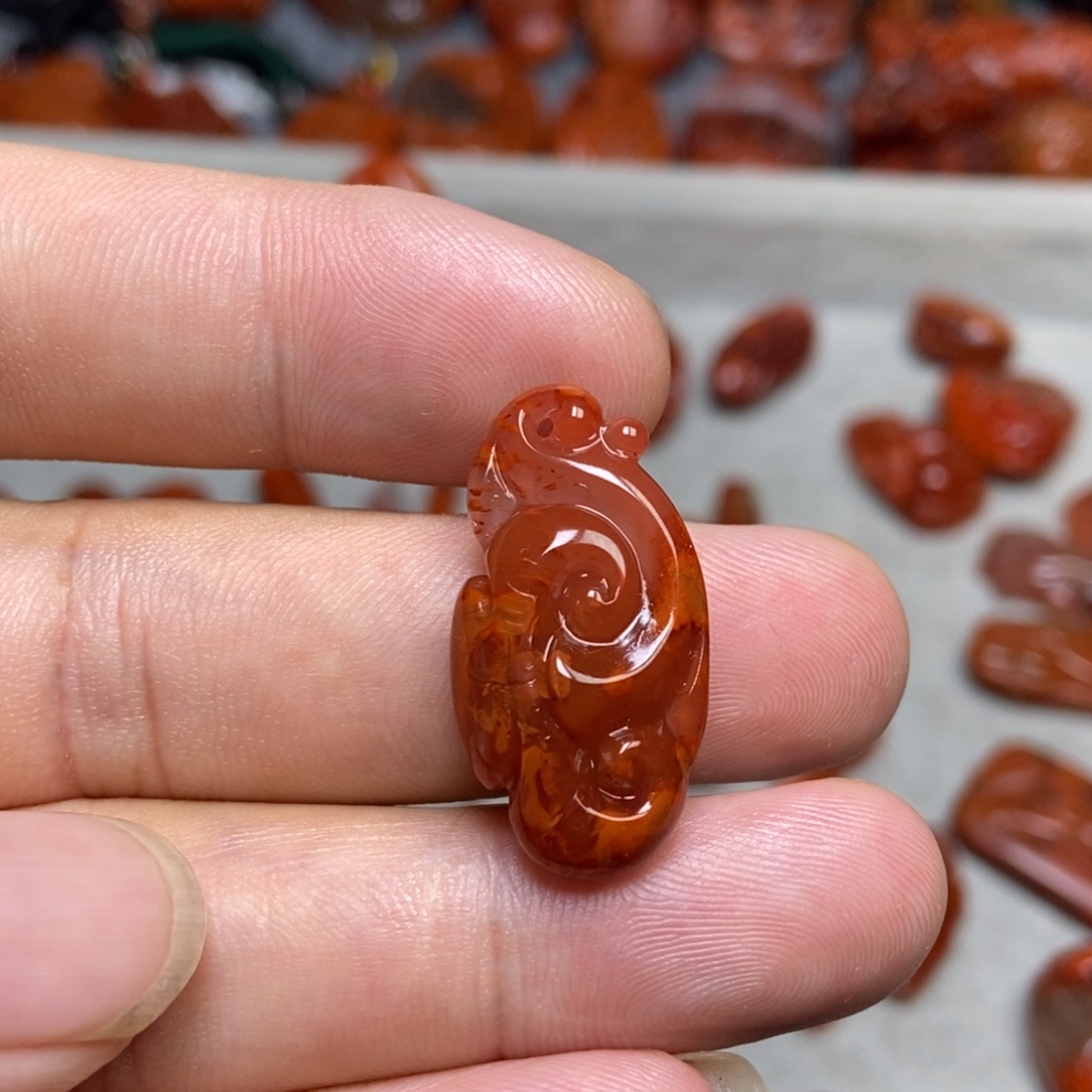 南红玛瑙未镶嵌吊坠(不含链)