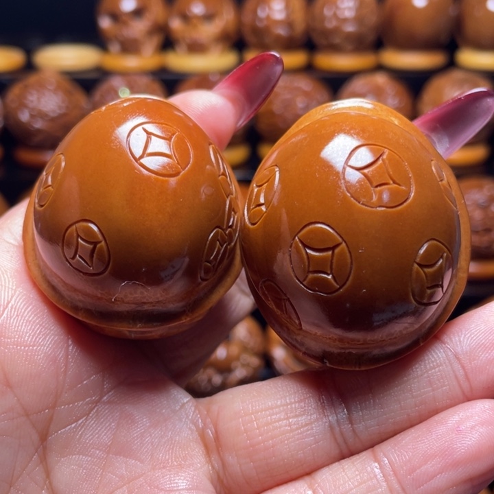 百***见橄榄核把件橄榄雕刻