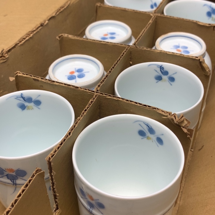 八只瓷器哈哈哈哈哈哈哈