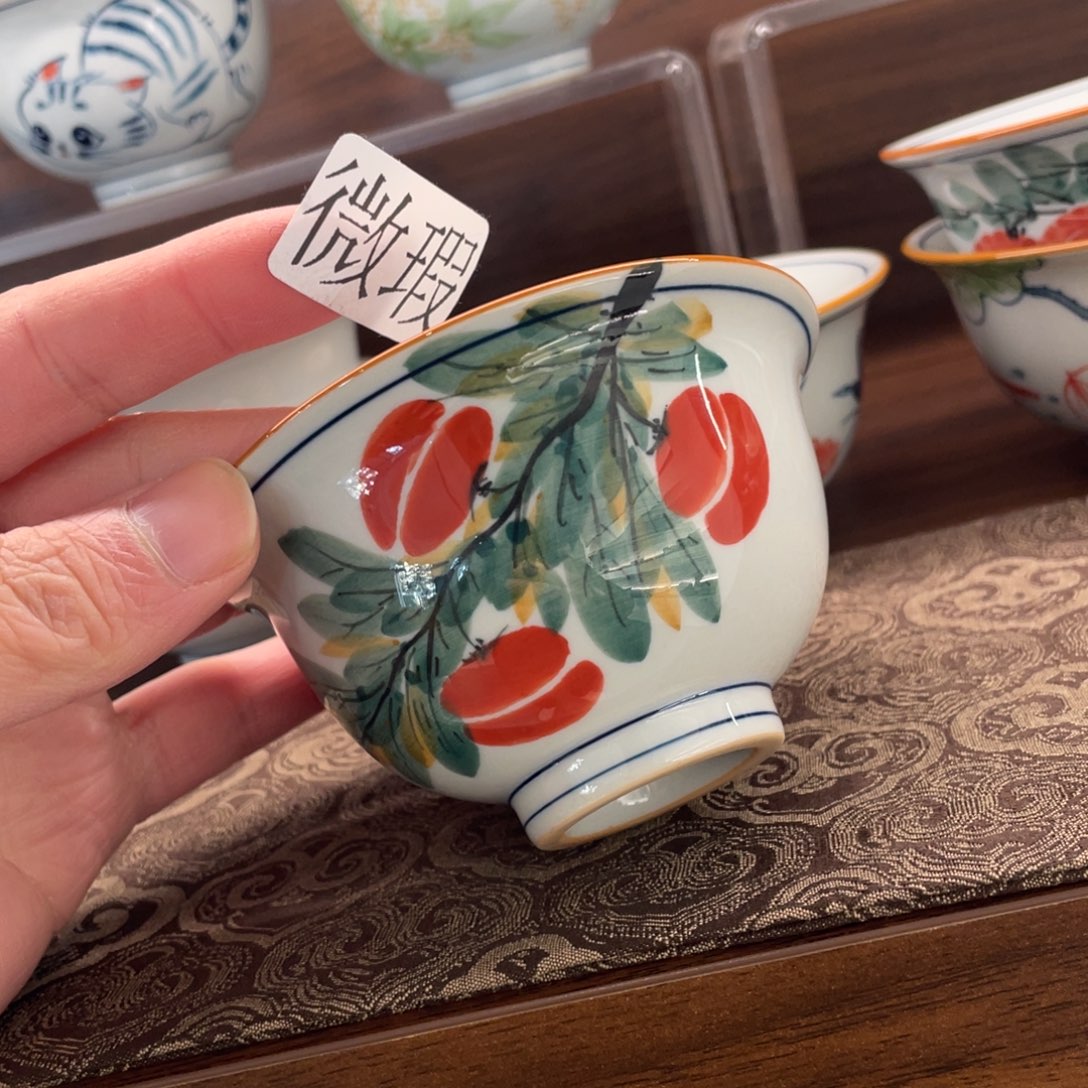 釉下手绘茶具微瑕