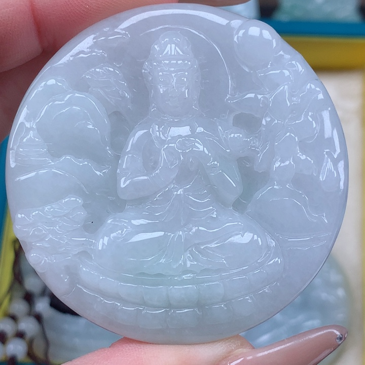 颈饰未镶嵌翡翠大势至