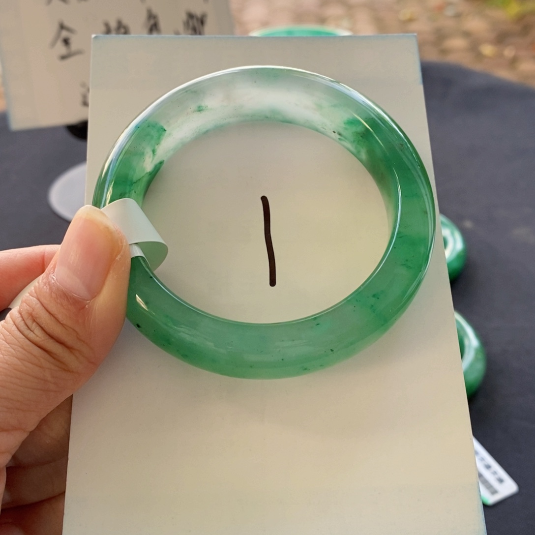 石英质玉未镶嵌手镯宽版轮胎手镯