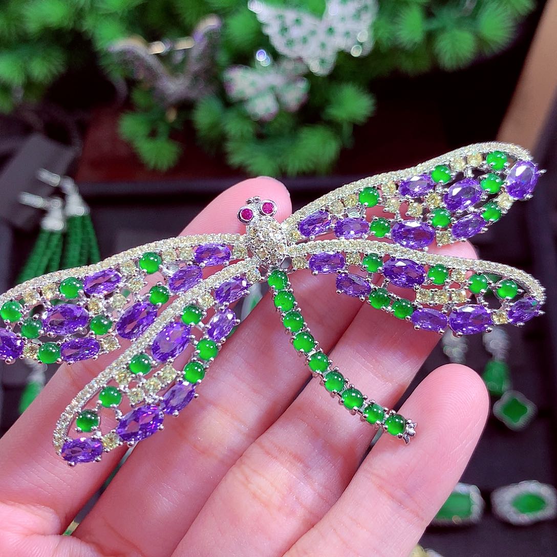 颈饰未镶嵌翡翠天然