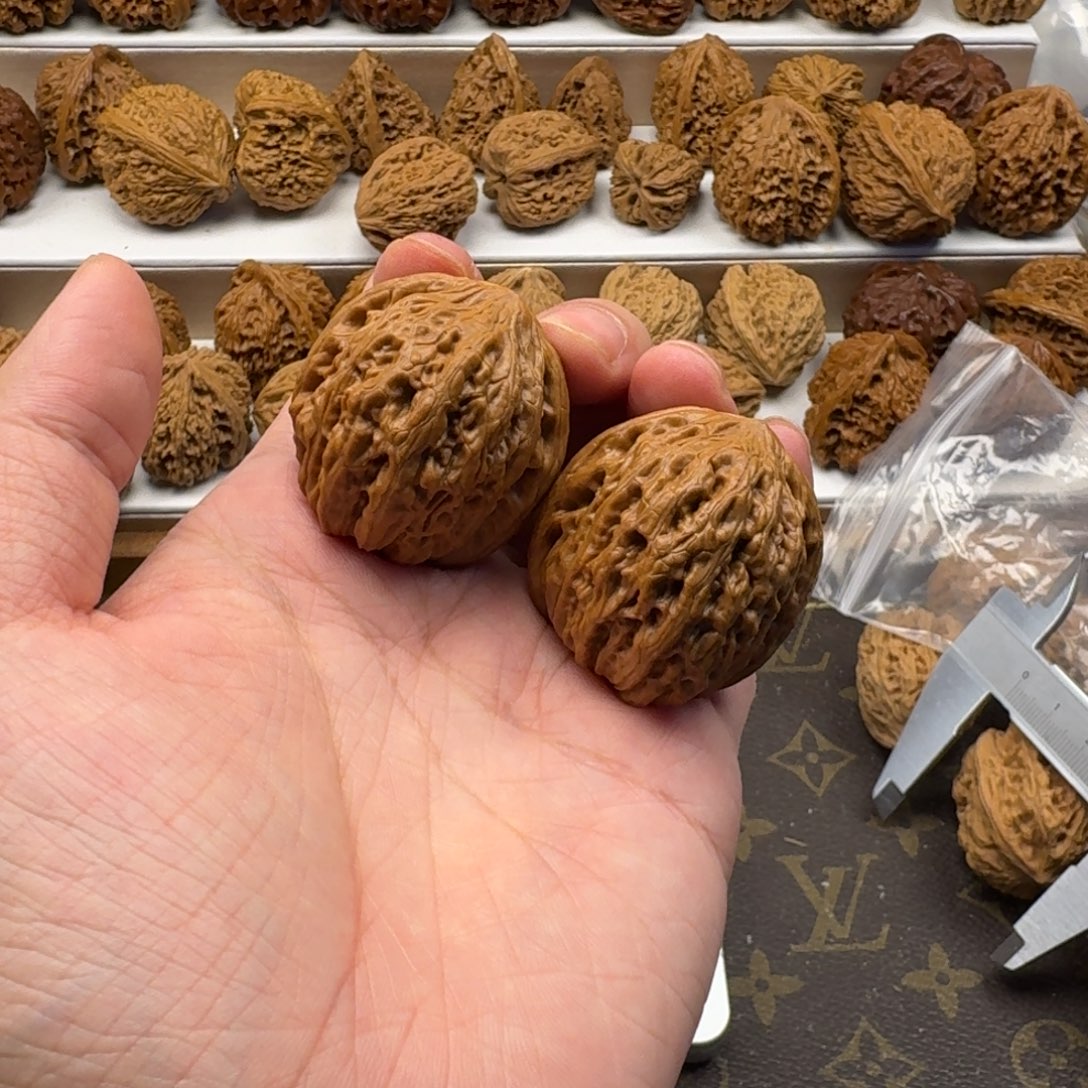 E***.吊坠文玩核桃铁锤