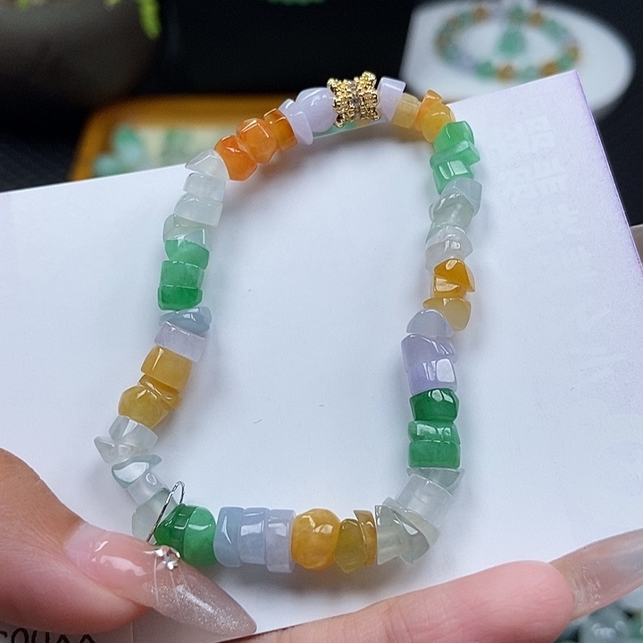 翡翠挂件未镶嵌芳**涯珠链
