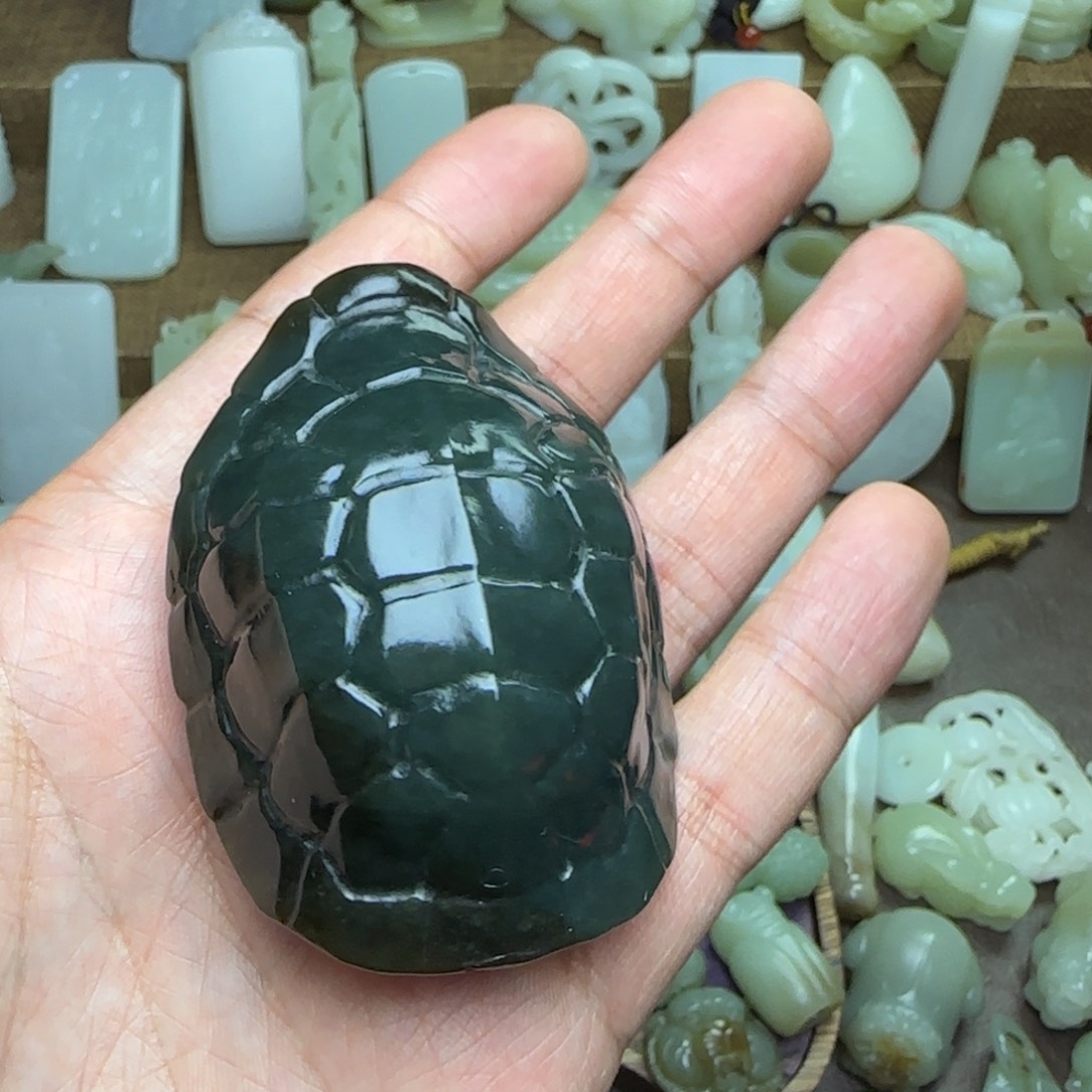 和田玉挂件未镶嵌