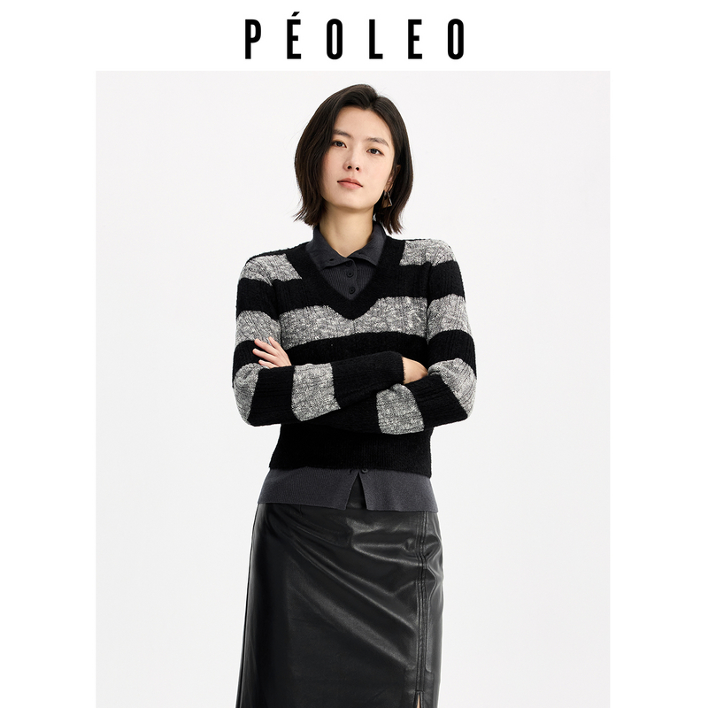 飘蕾2025冬新款简约V领条纹撞色设计感套头长袖毛针织衫DJ0107015