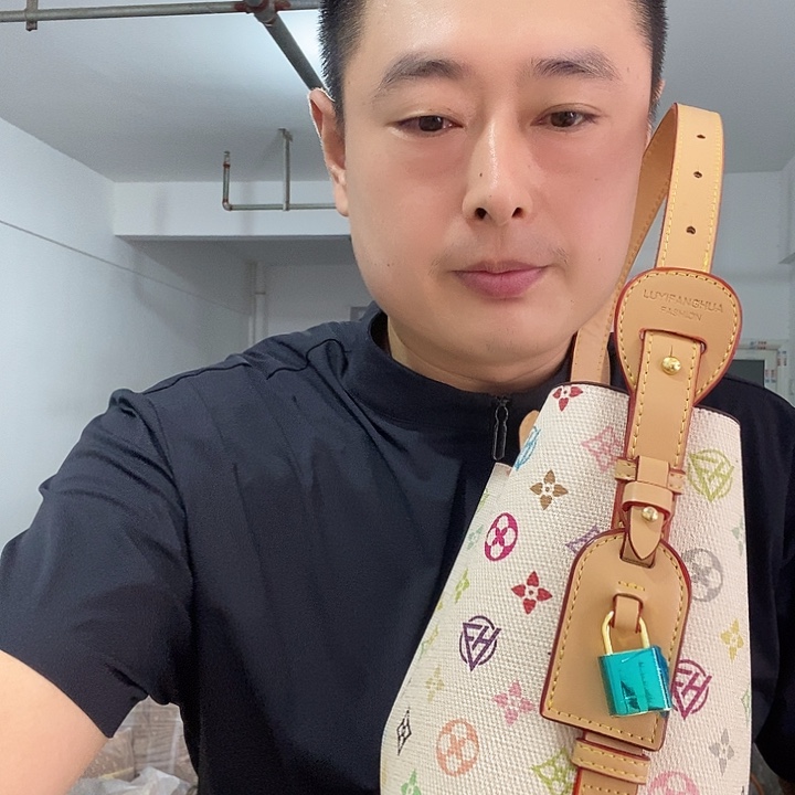 PVC水牛皮（革）牛皮（革）聚酯纤维