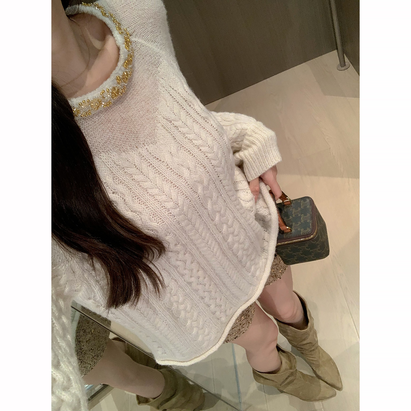 W1han 秋冬宽松慵懒气质显瘦法式拼接亮片圆领针织上衣10671