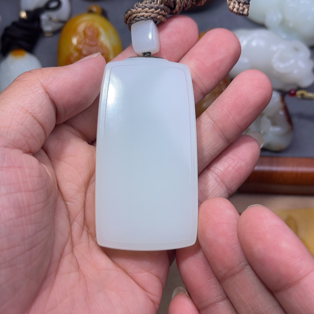 和田玉挂件未镶嵌罗**少