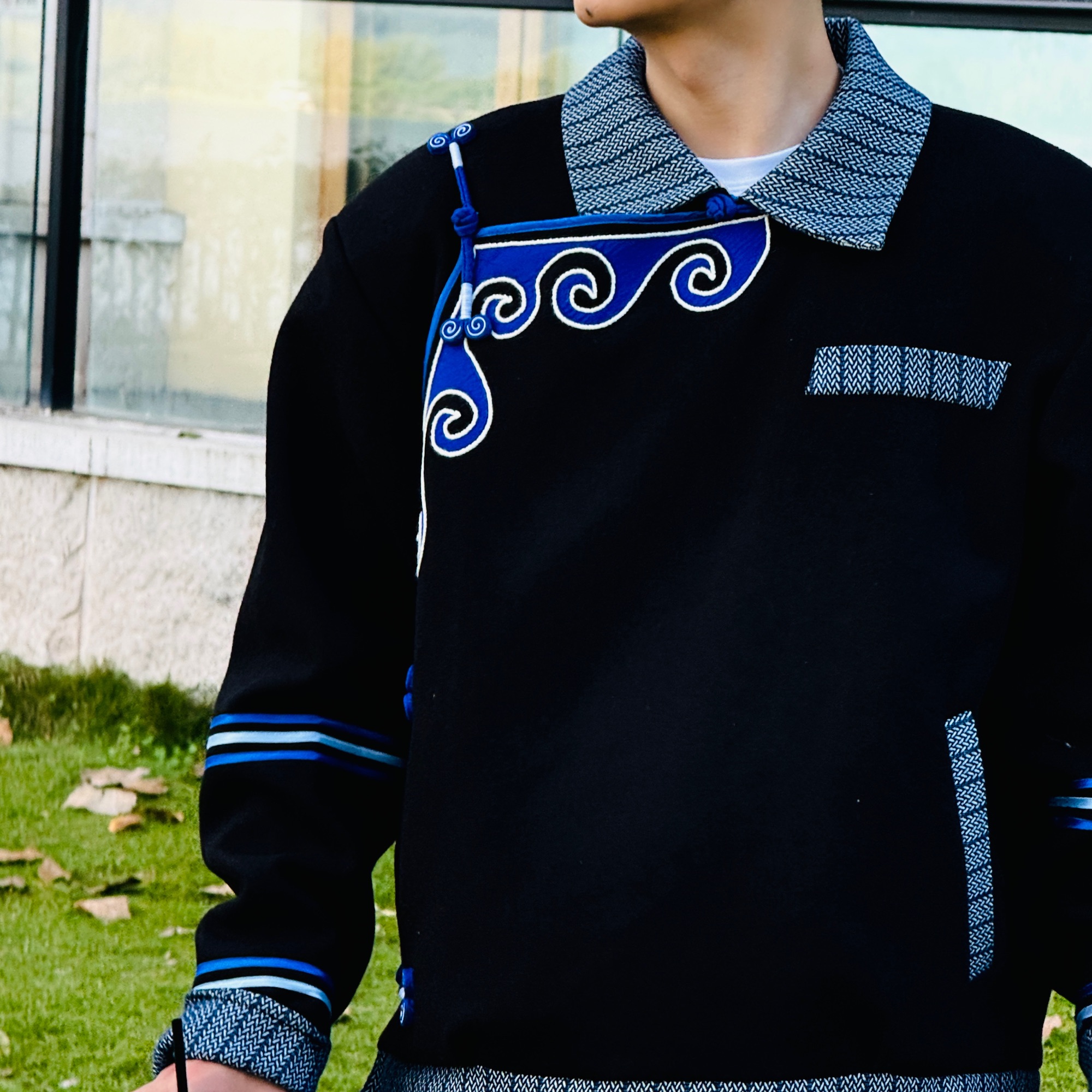 【洛地山褶】彝族美学设计款纯手工制作男士外套