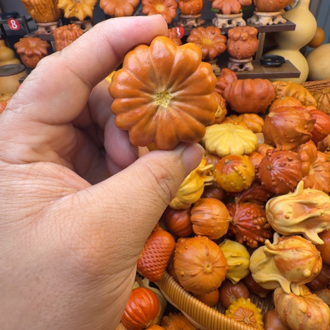 用***2大叶紫檀（黑酸枝木类）