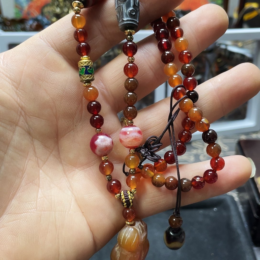 玛瑙/玉髓未镶嵌多样性发一