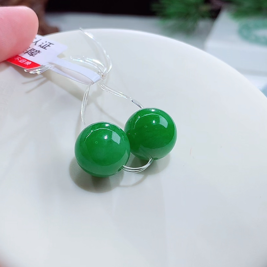 天然缅甸A货翡翠满绿对珠卡13mm