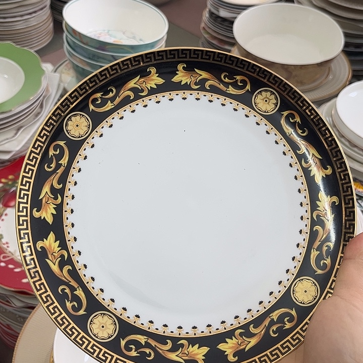 千***萌新骨瓷默认微瑕，8英寸黑金花1个