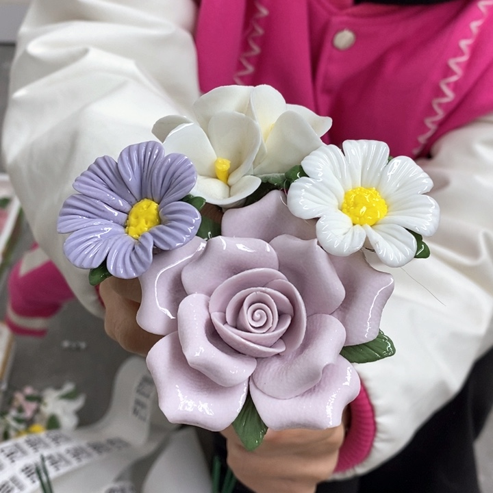 摆件陶瓷材料研究