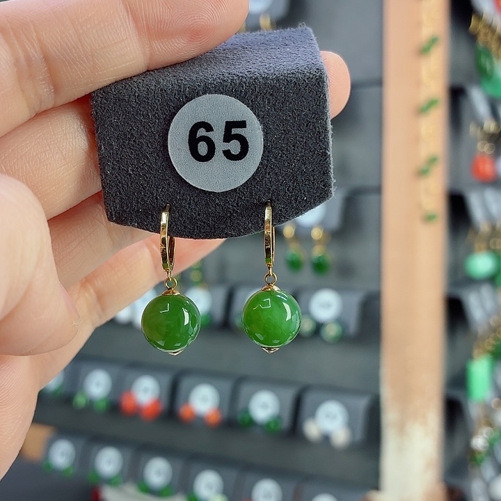 和田玉18K金镶嵌耳饰