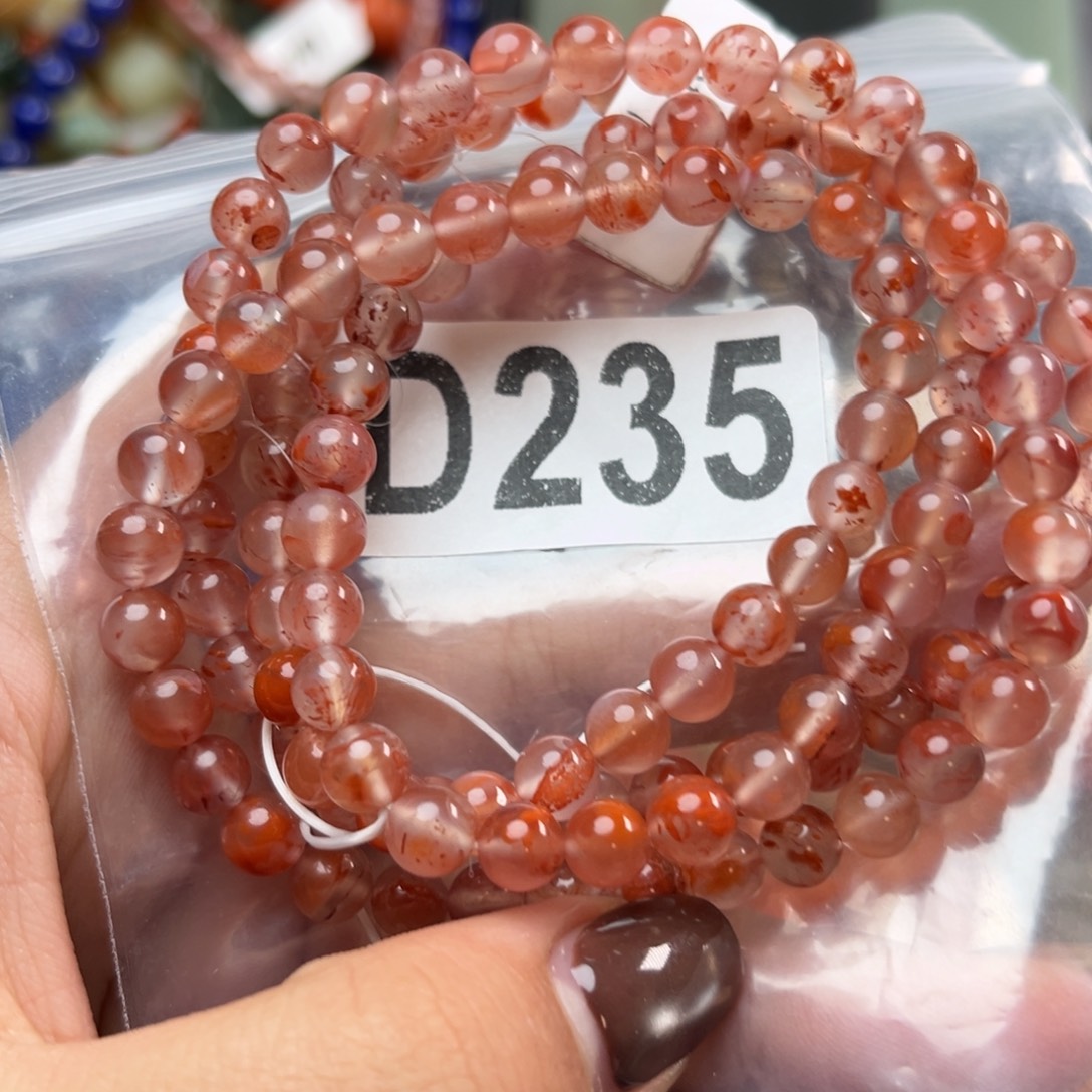 南红玛瑙未镶嵌珠宝奇石