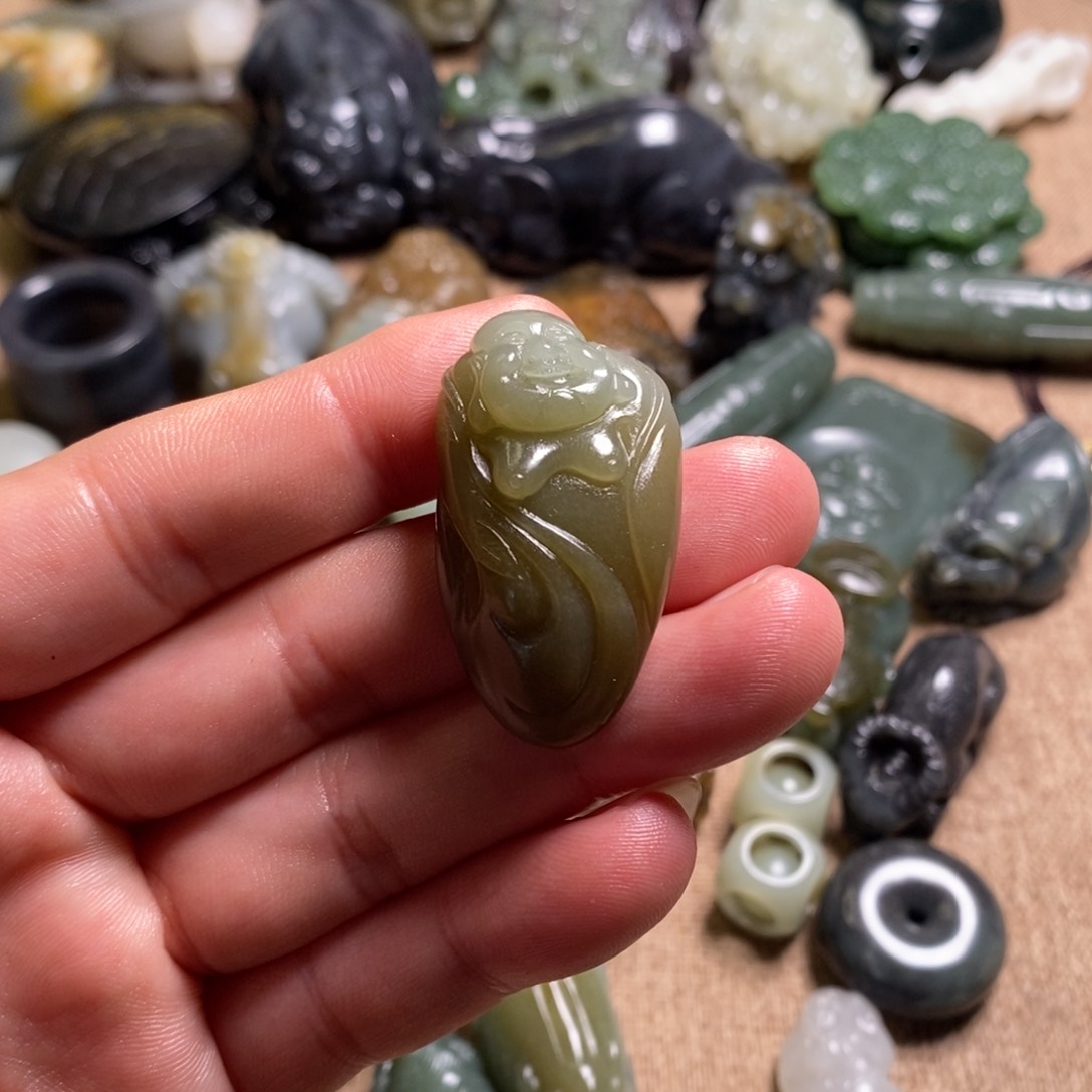 【闪购商品】和田玉挂件未镶嵌草*