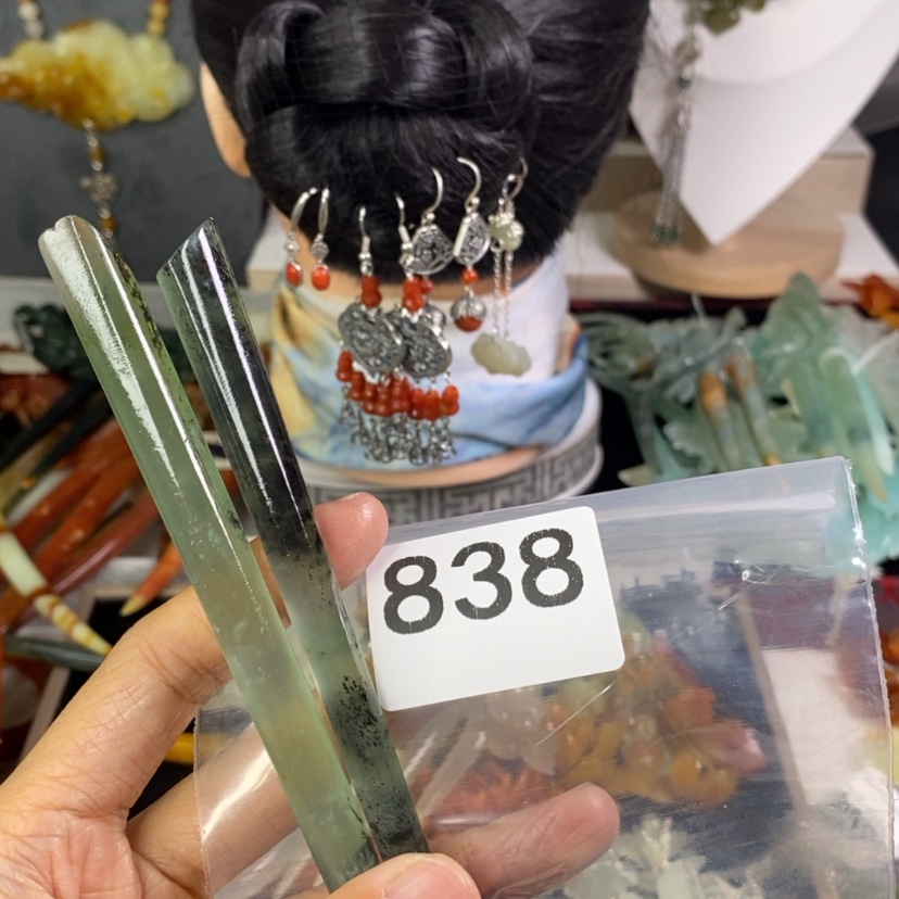 【闪购商品】岫玉发饰未镶嵌肖**尘