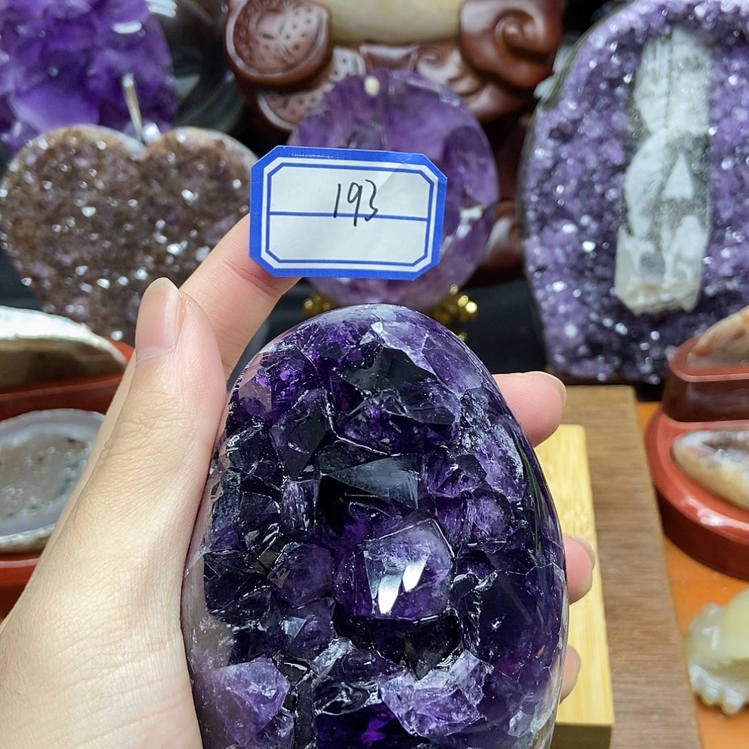 未镶嵌大型摆件（非配饰）紫晶