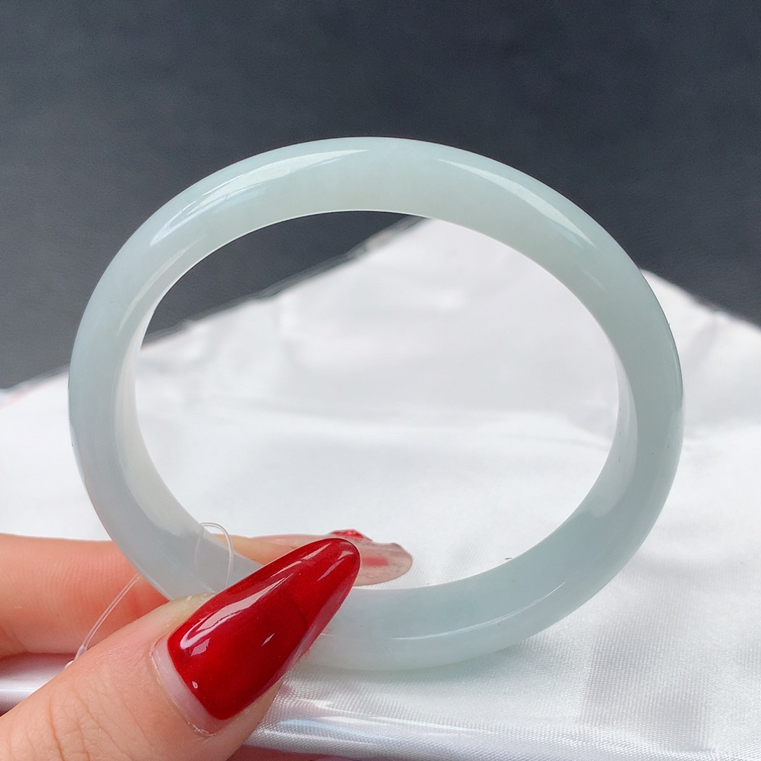 翡翠手镯未镶嵌85贵妃56