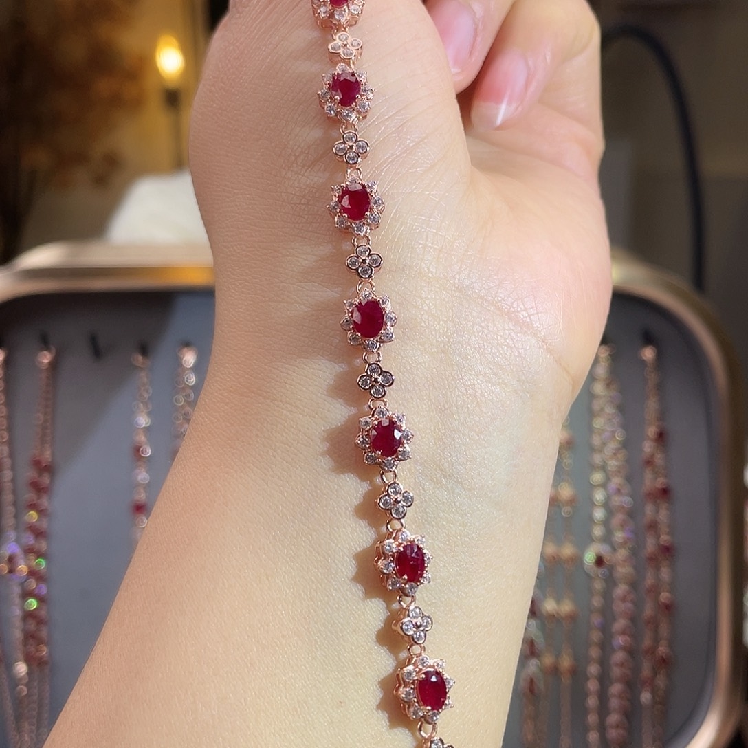 银S925镶嵌手链红宝石